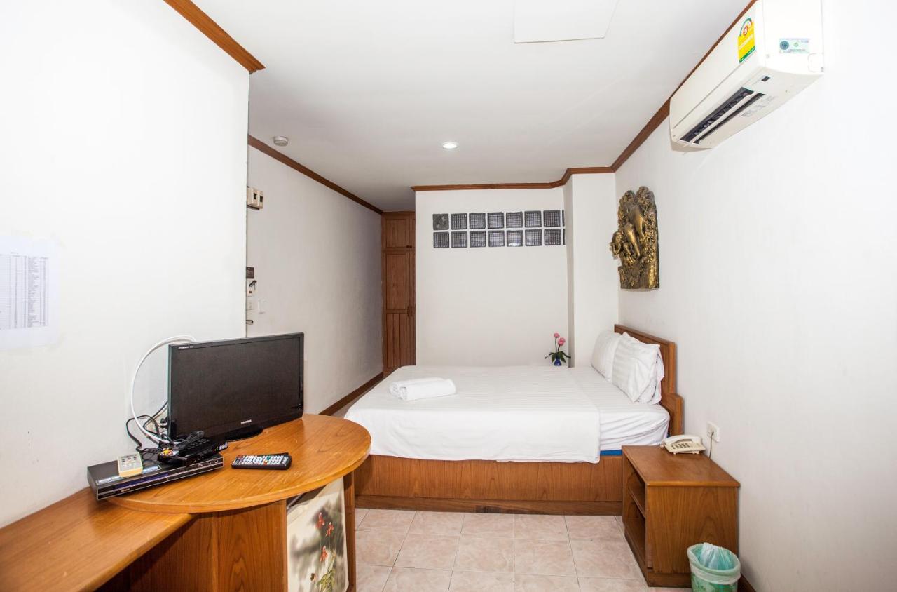 Andaman Sea Patong Exterior foto
